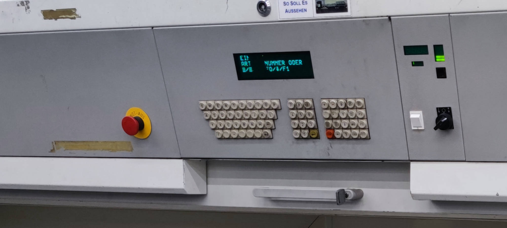 paternoster-umlaufregal-haenel-rotomat-950-3-2000x972