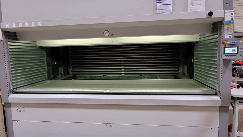 Kardex Lagerlift gebraucht Typ XP 500-3050-864-Gerätehöhe 8150 mm