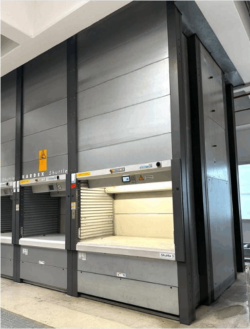Kardex Shuttle XP 500-3050-864 Baujahr 2006 Gerätehöhe 8150 mm